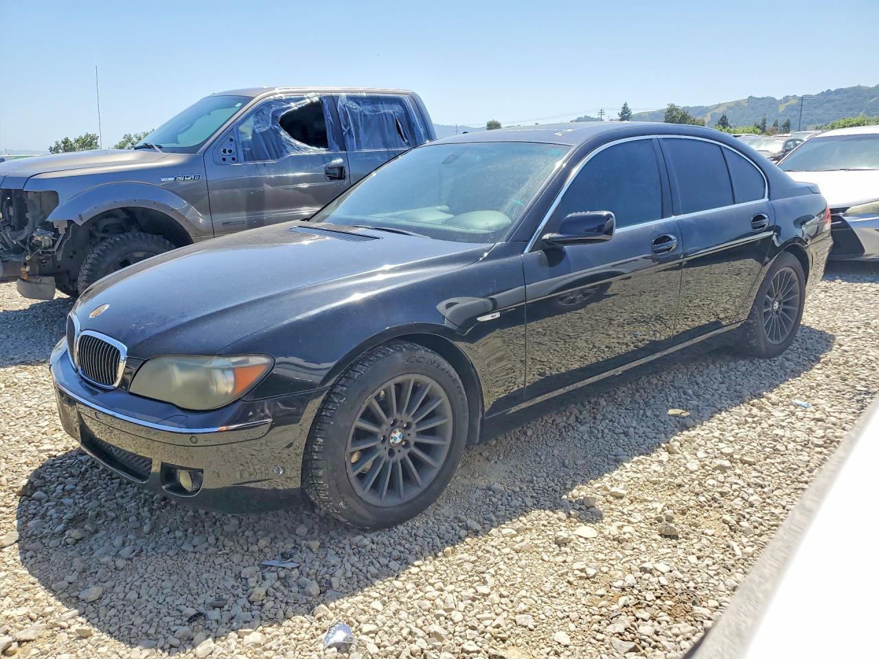 Salvage BMW 7 Series Image