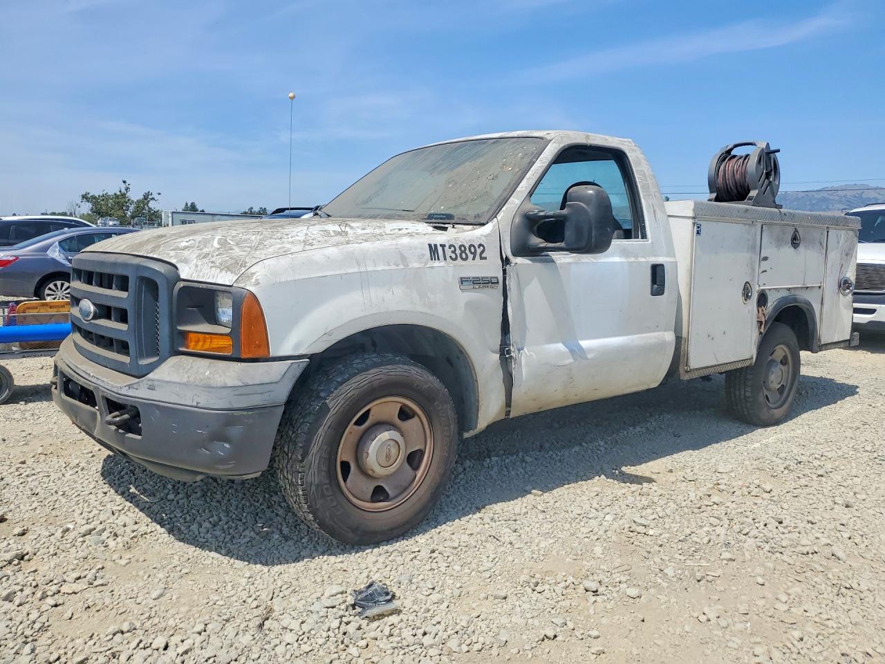 Salvage Ford F-250 Image