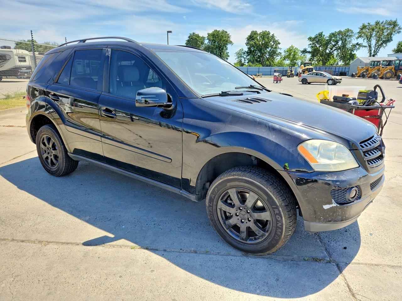 Mercedes-Benz M-Class 350