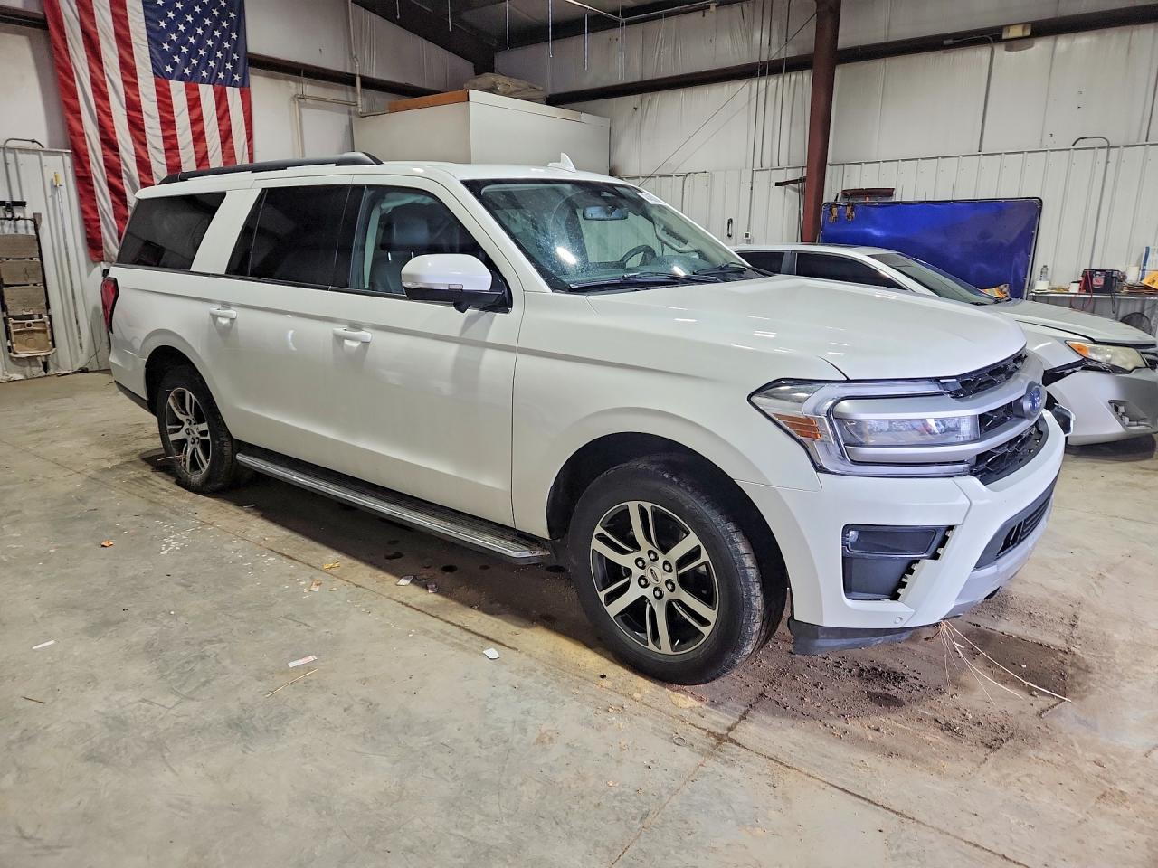 Ford Expedition Max Xlt
