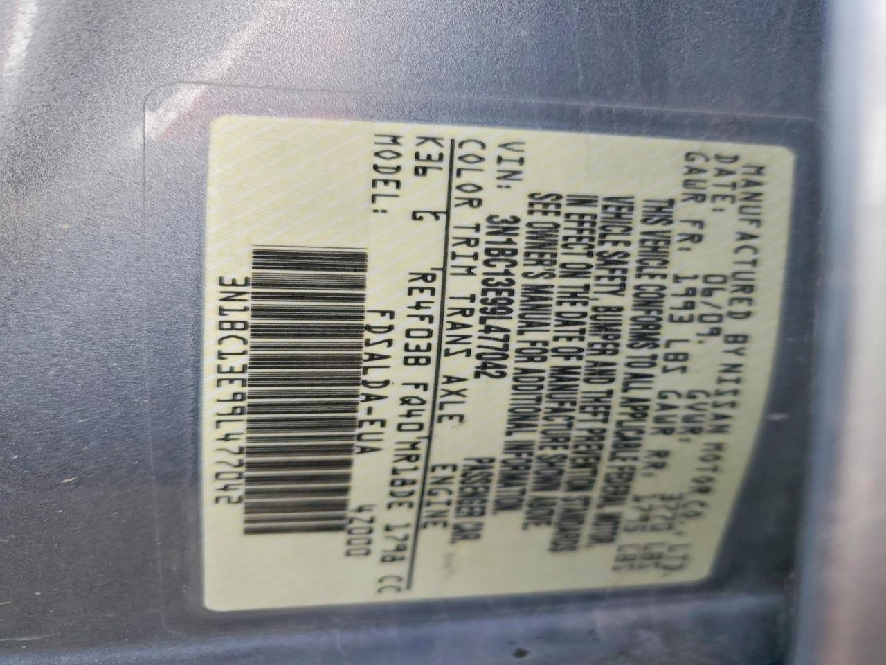 Nissan Versa 1.8 S