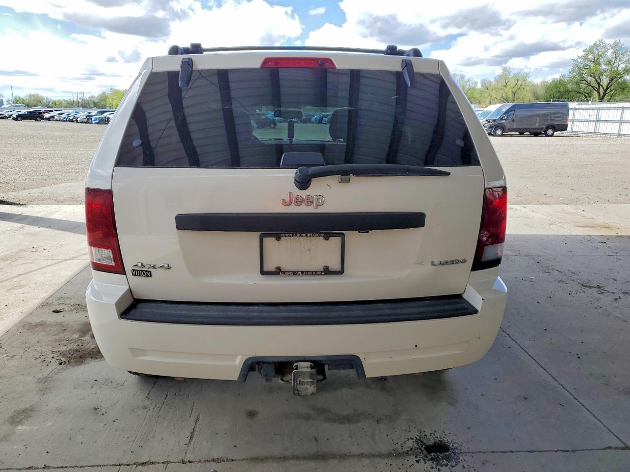 Jeep Grand Cherokee Laredo
