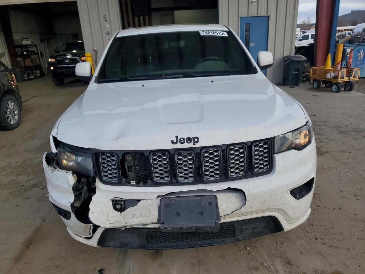 Jeep Grand Cherokee Laredo