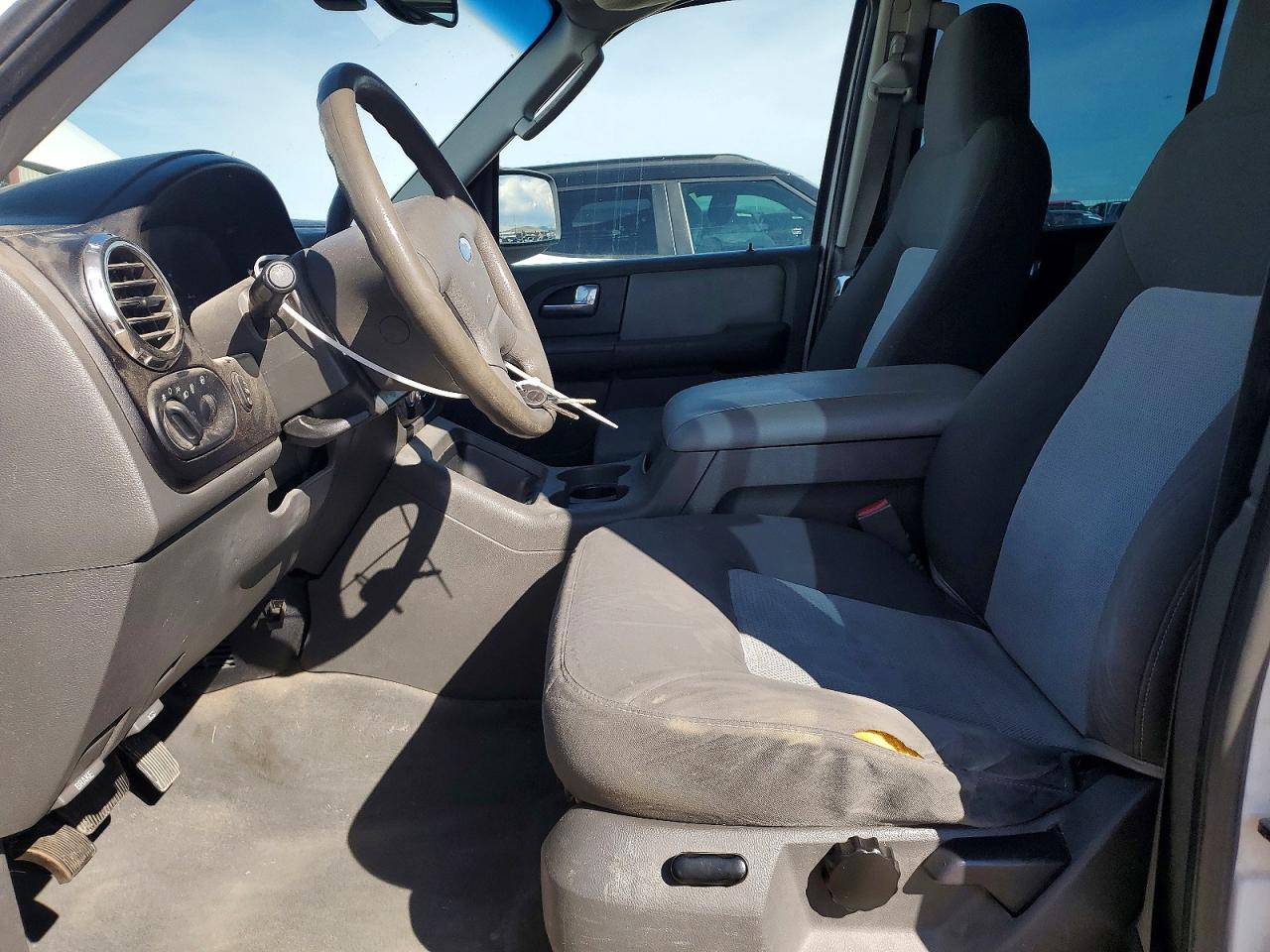 Ford Expedition Xlt