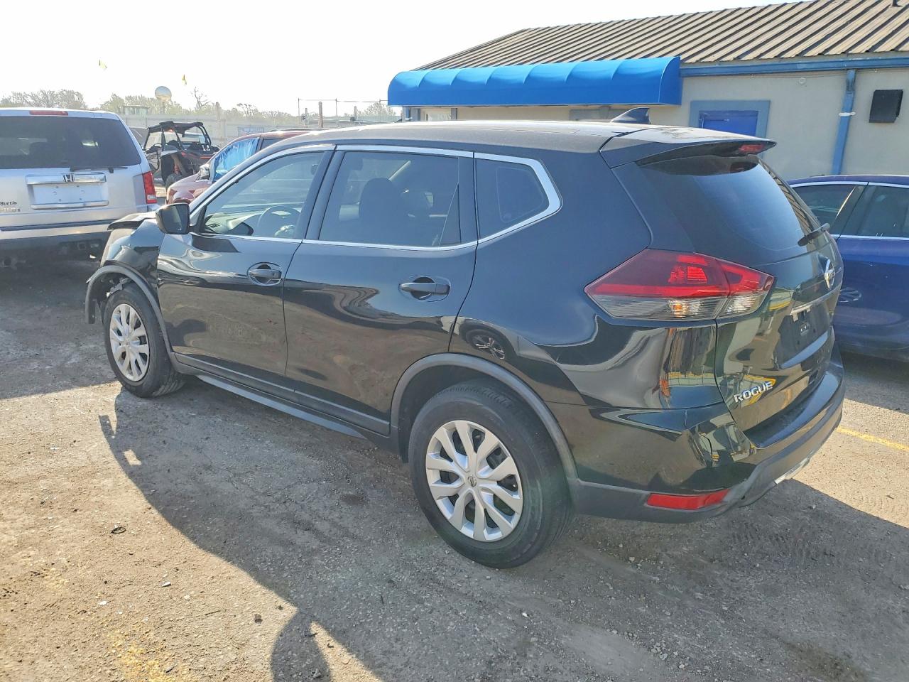 Nissan Rogue S