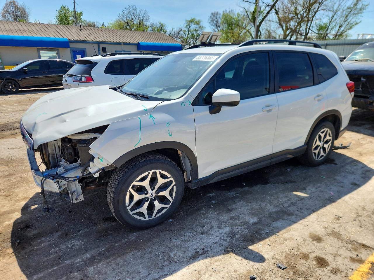 Salvage Subaru Forester Image
