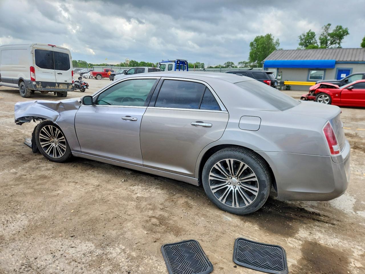 Chrysler 300 S