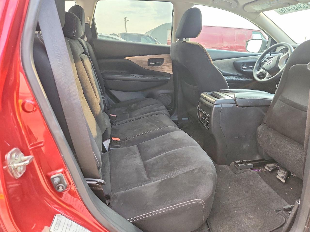 Nissan Murano S