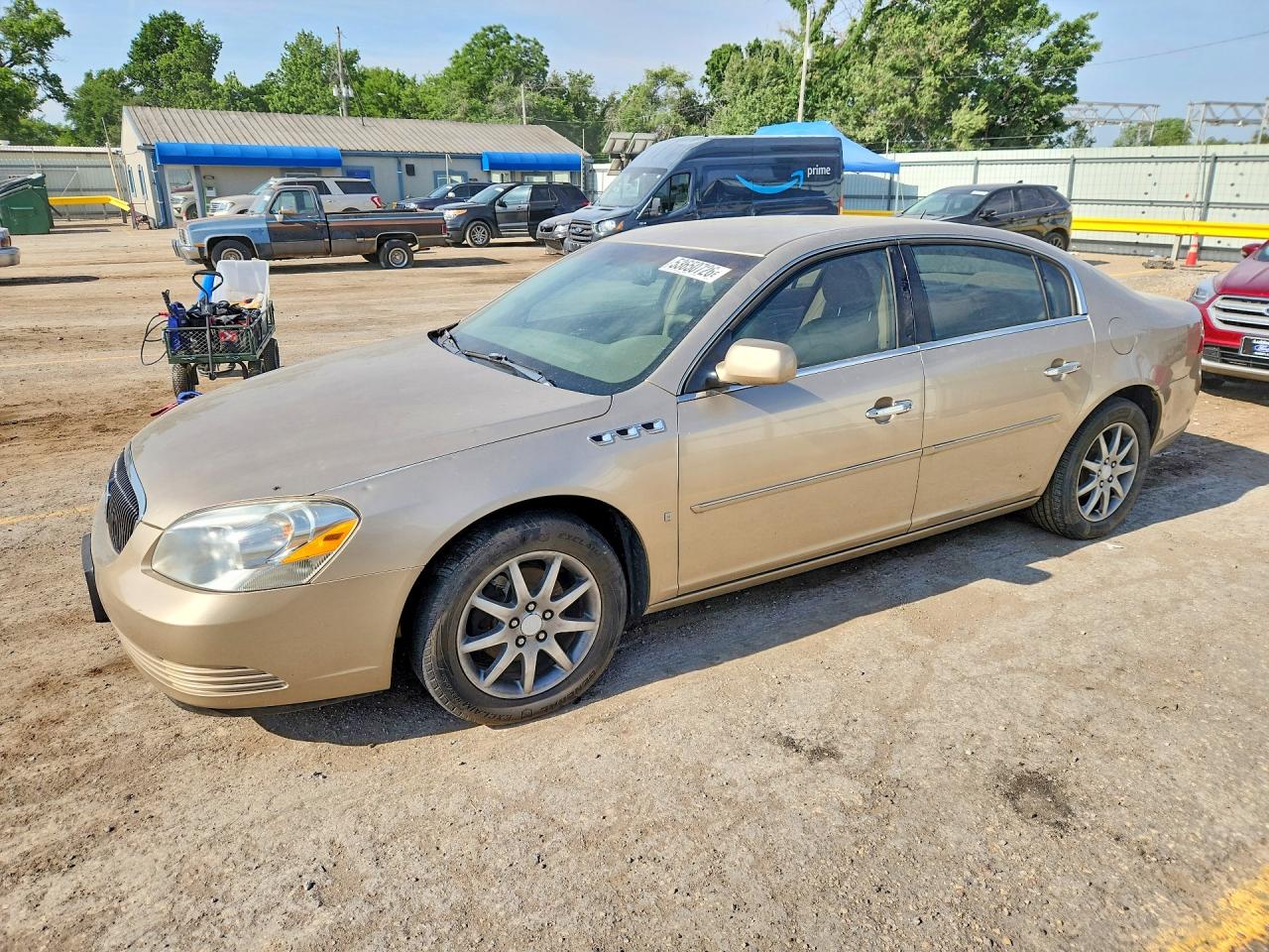 Salvage Buick Lucerne Image