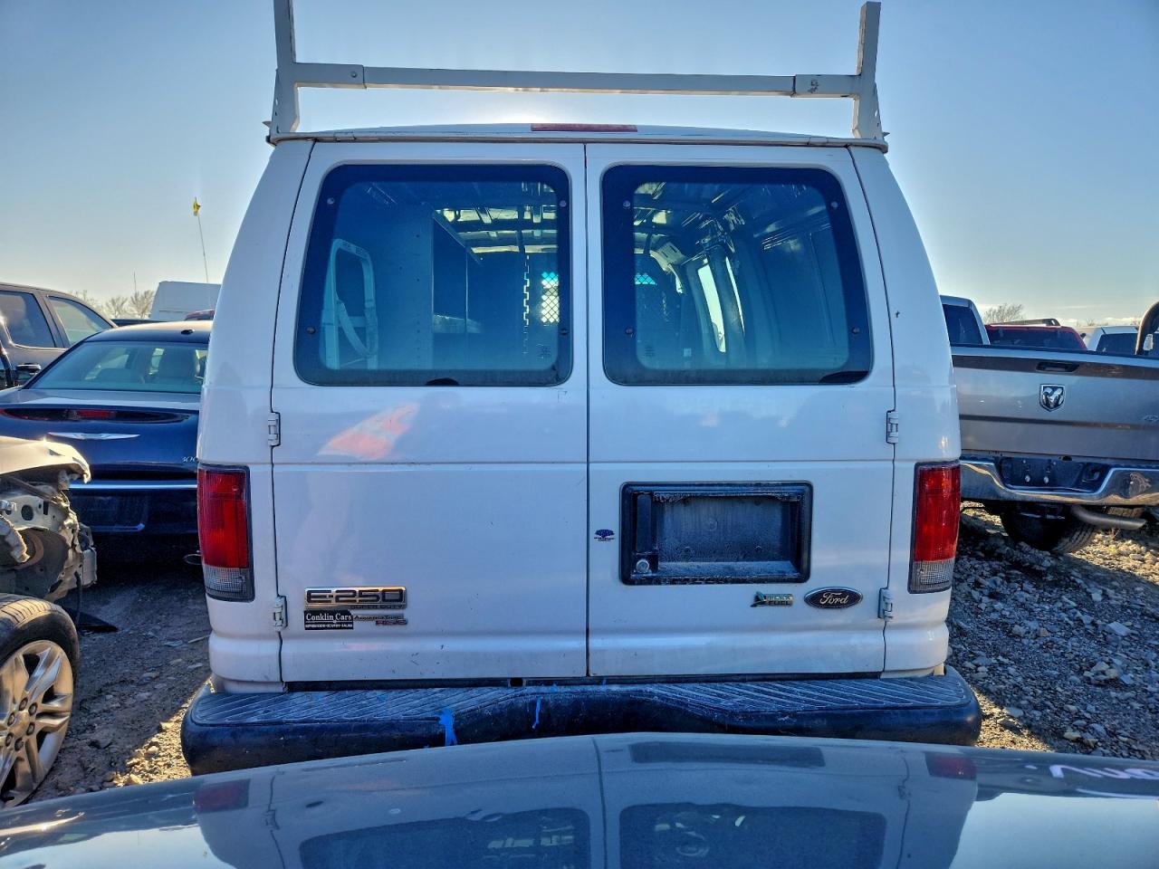 Ford Econoline E250 Van