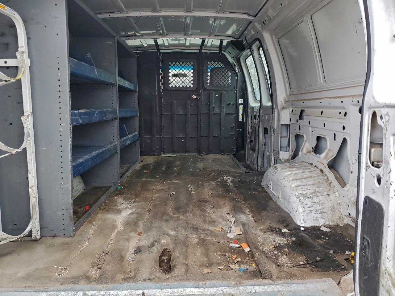 Ford Econoline E250 Van