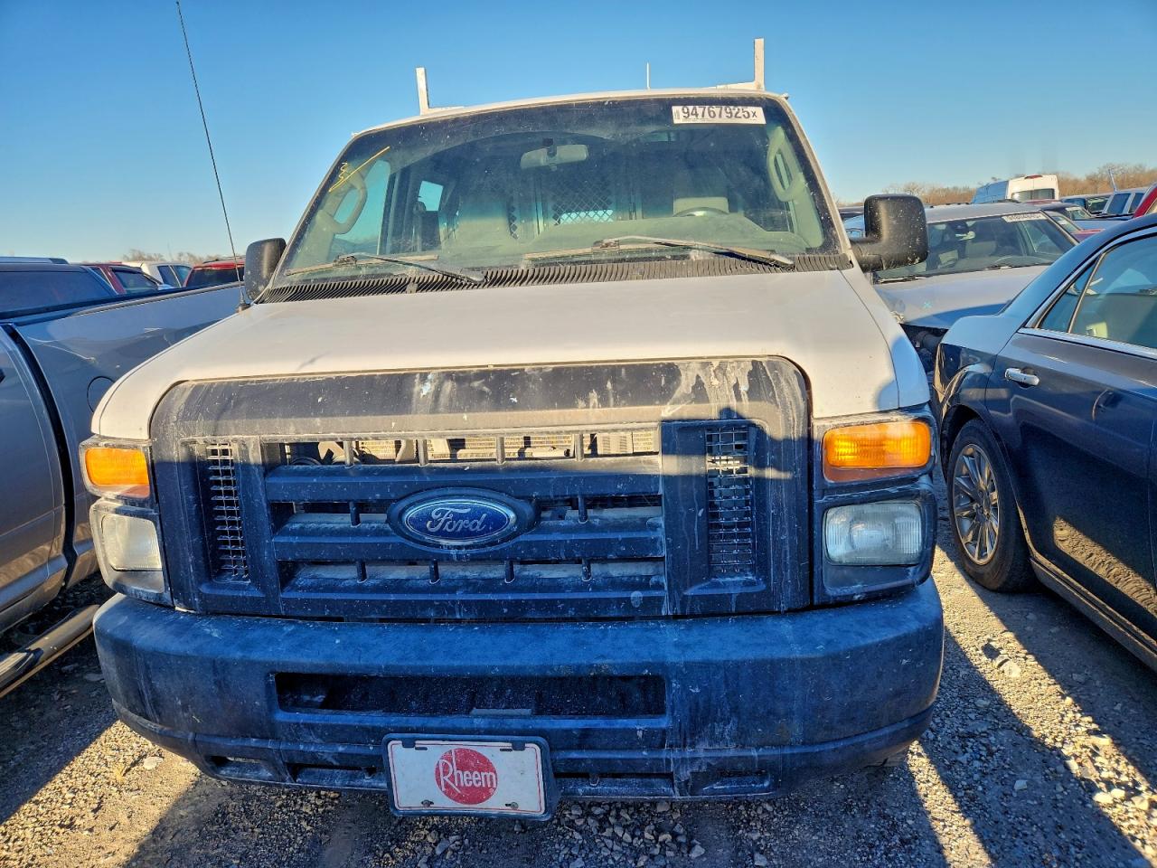 Ford Econoline E250 Van