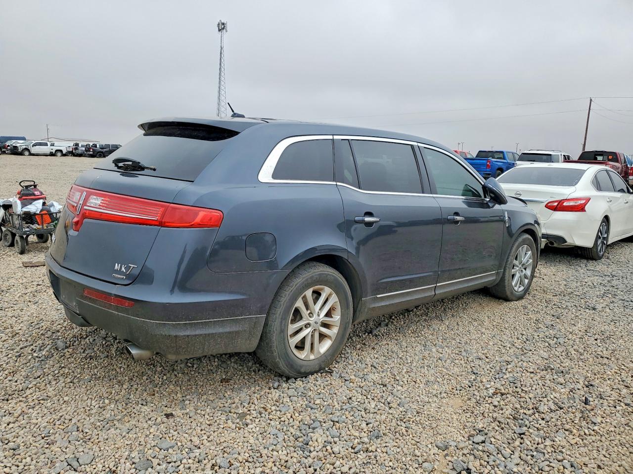 Lincoln MKT
