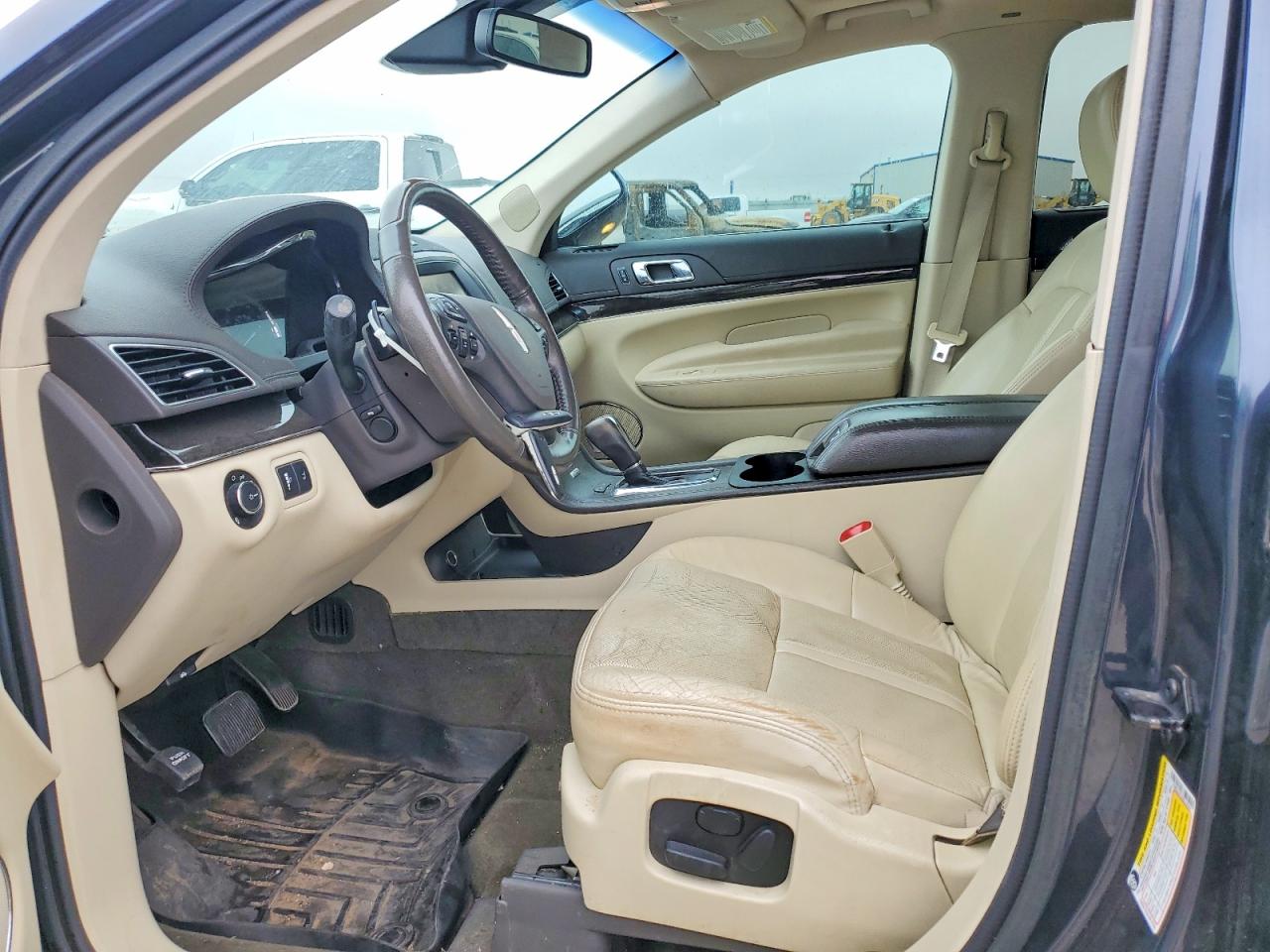 Lincoln MKT