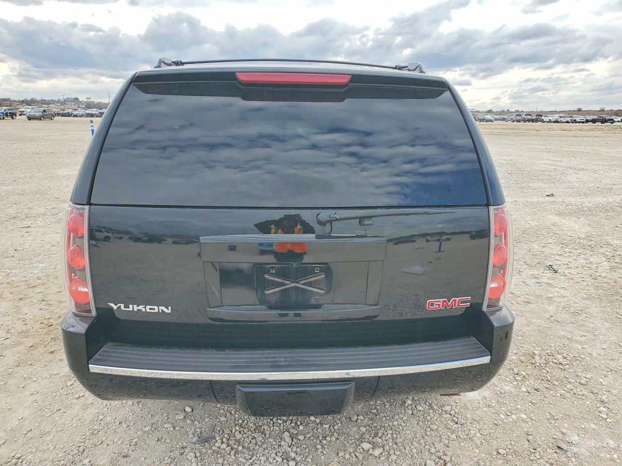 GMC Yukon Denali