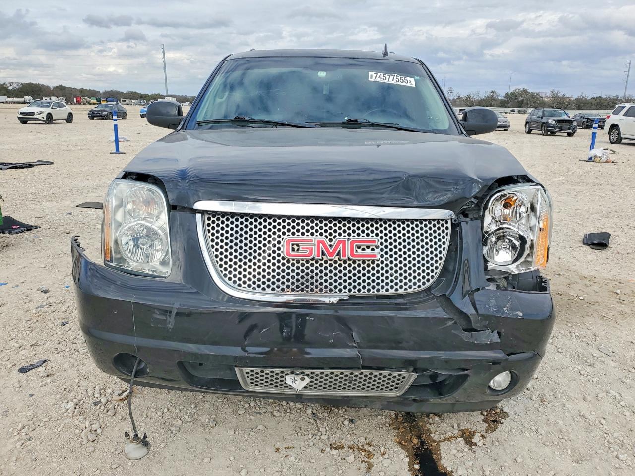 GMC Yukon Denali