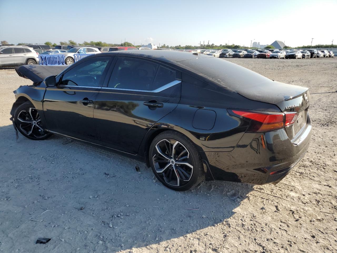 Nissan Altima Sr
