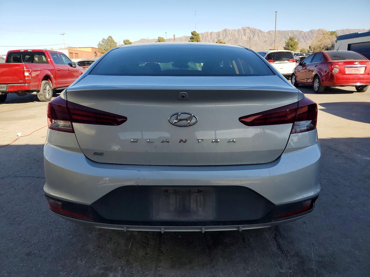 Hyundai ELANTRA Se