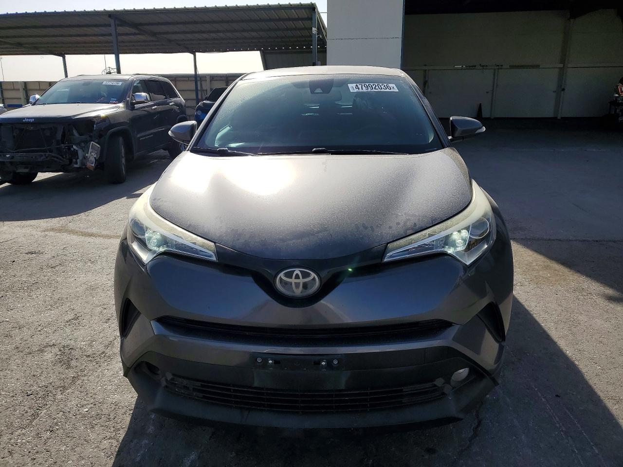 Toyota C-hr Xle P Xle Premium