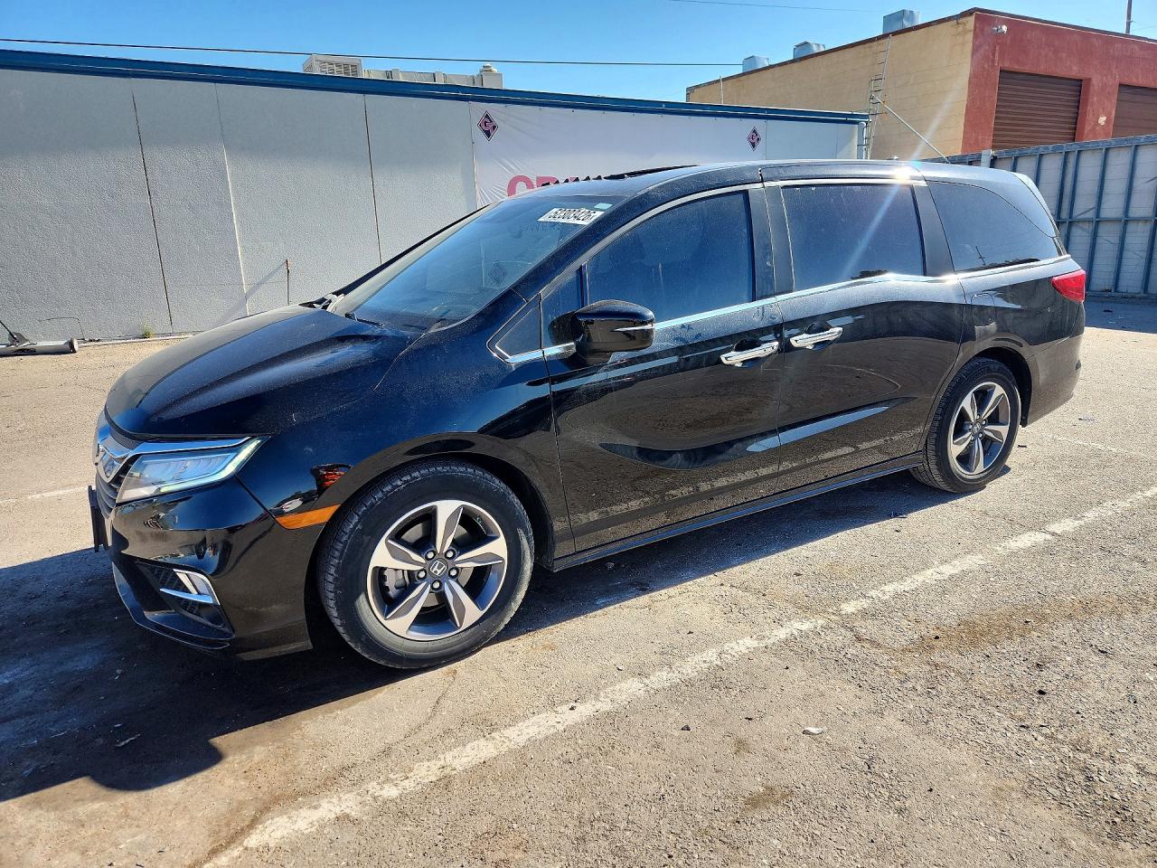 Salvage Honda Odyssey Image