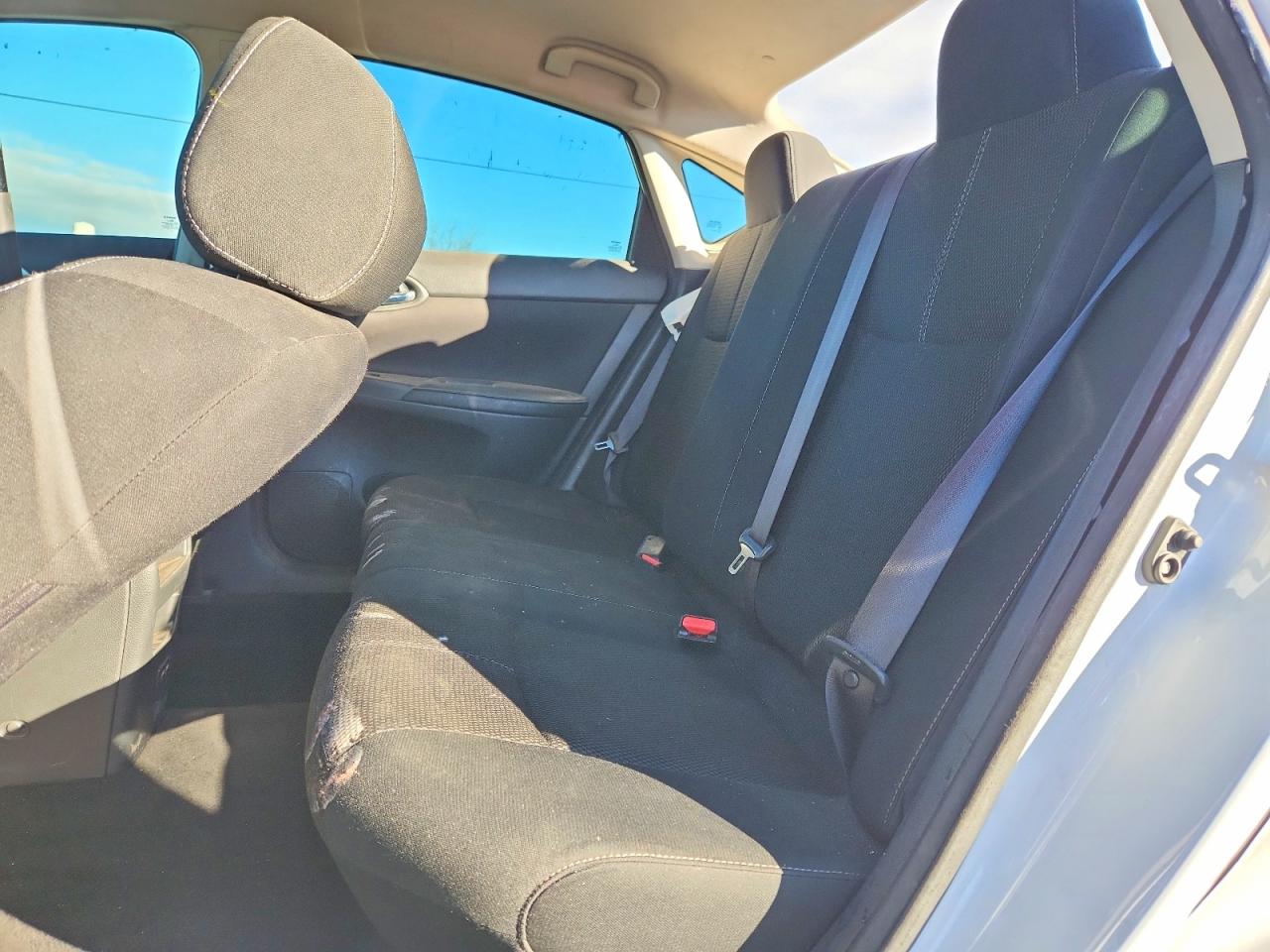 Nissan Sentra S