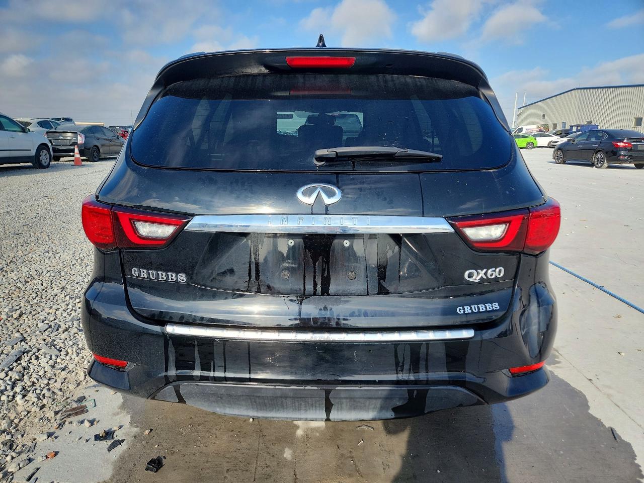 INFINITI Qx Luxe