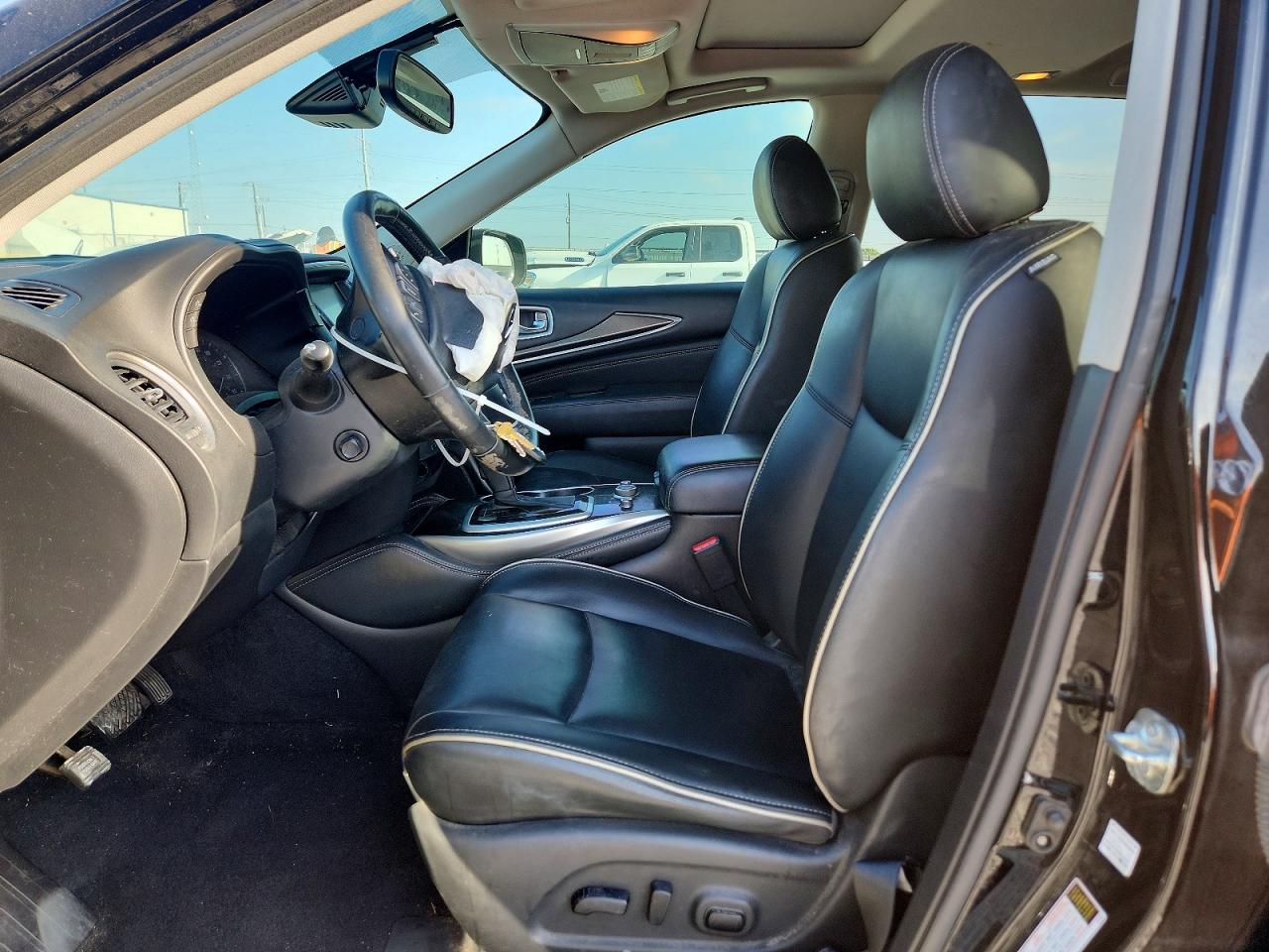 INFINITI Qx Luxe