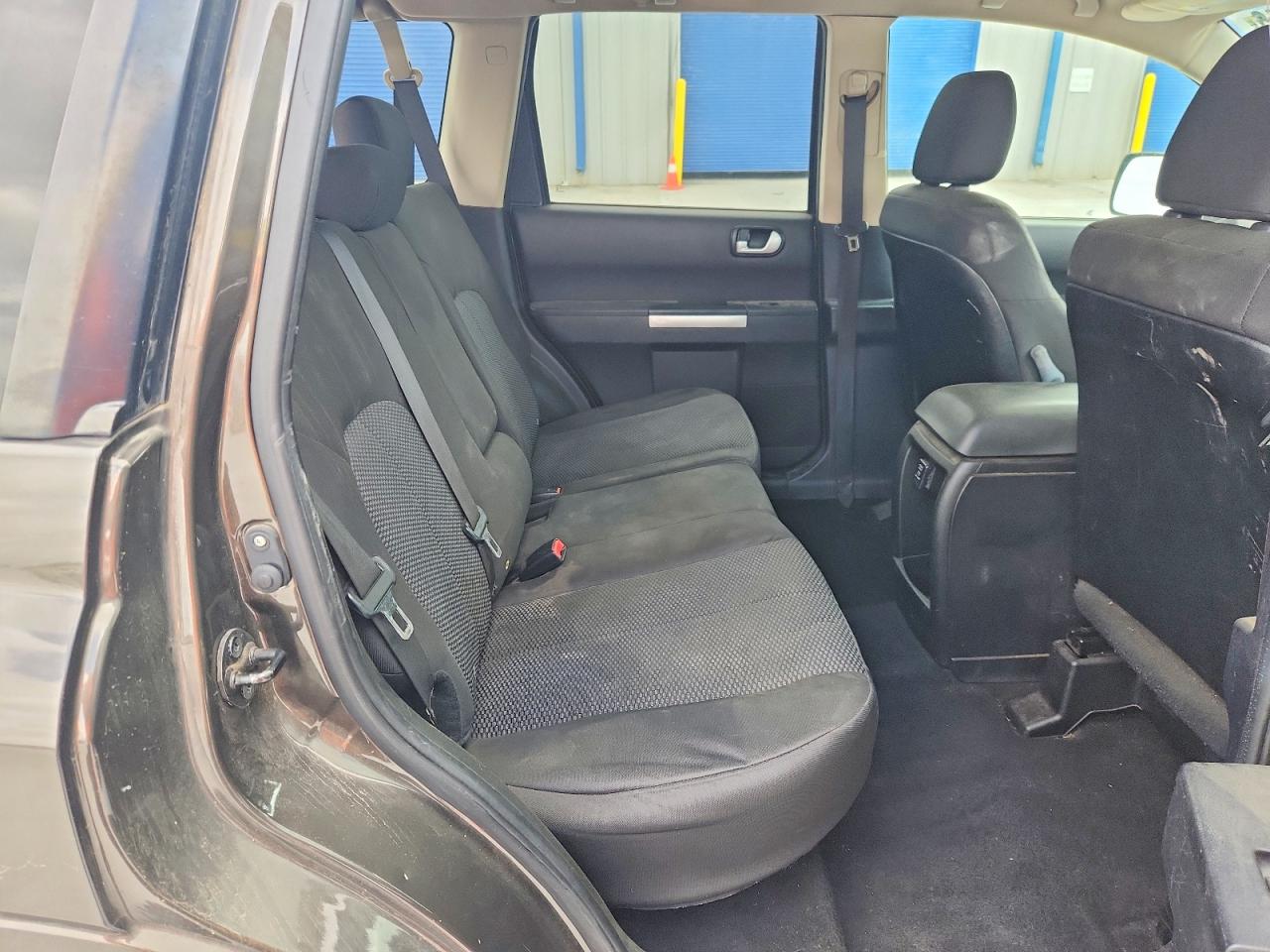 Mitsubishi Endeavor Ls