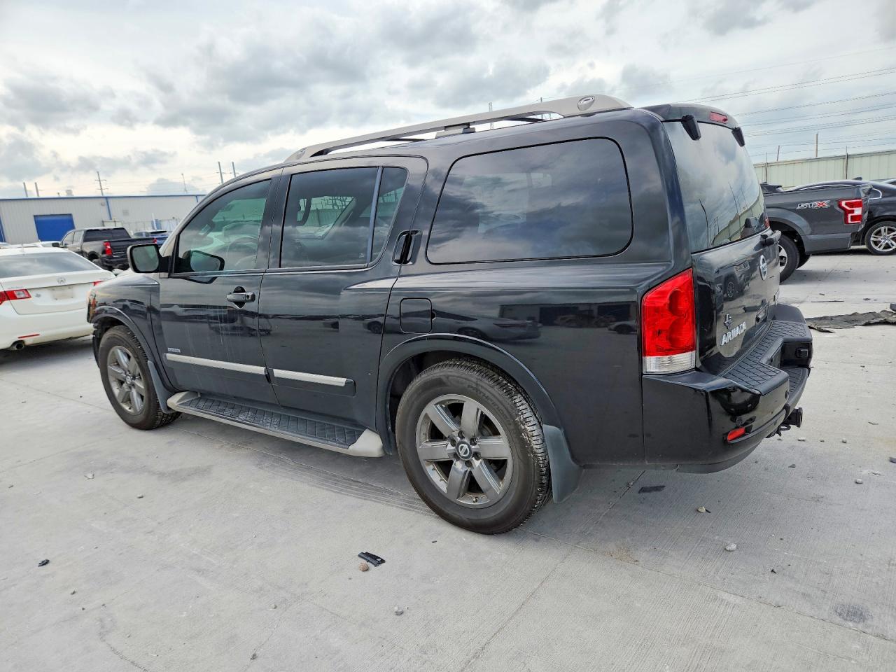 Nissan Armada Platinum