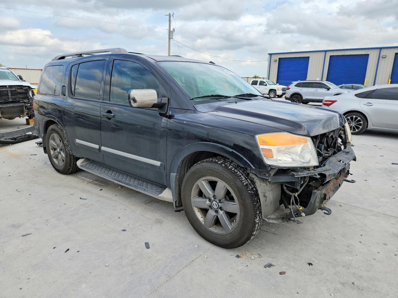 Nissan Armada Platinum