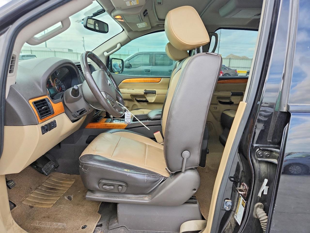 Nissan Armada Platinum