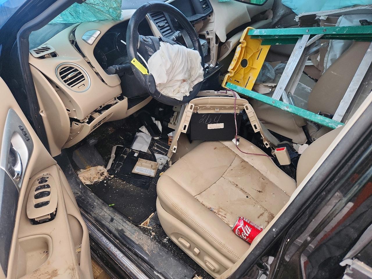 Nissan Pathfinder Sl