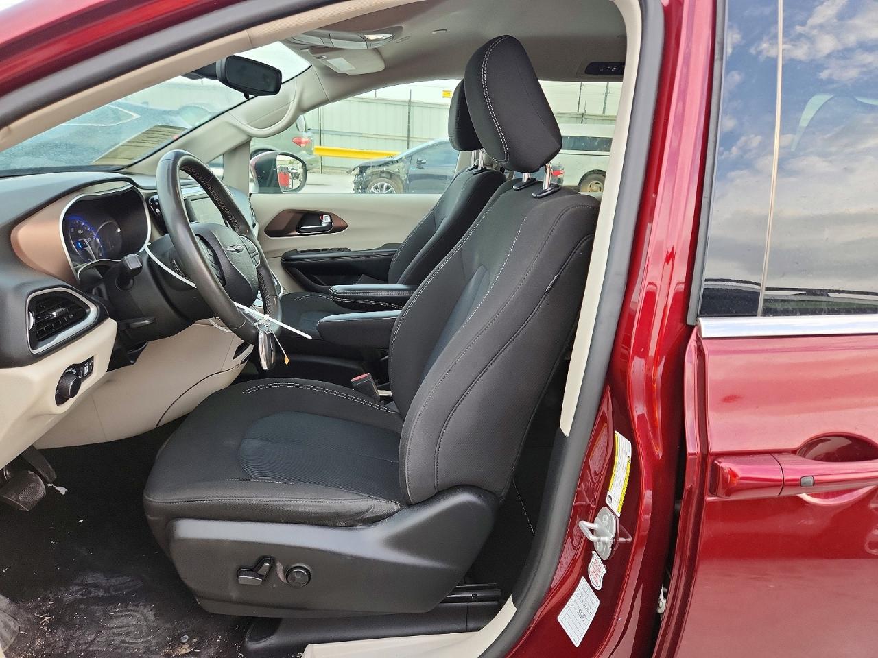 Chrysler Minivan Lx