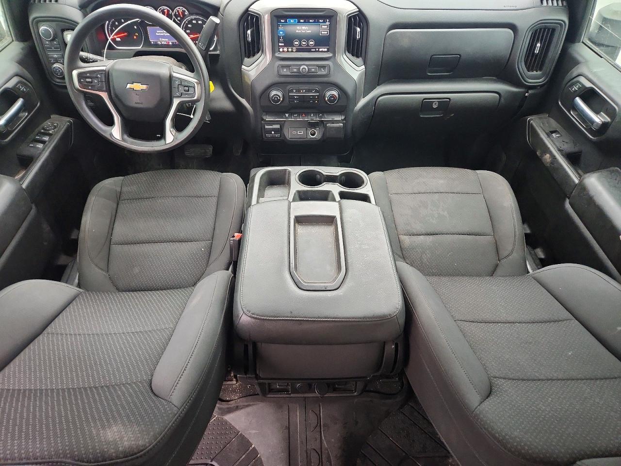 Chevrolet Silverado K2500 Custom