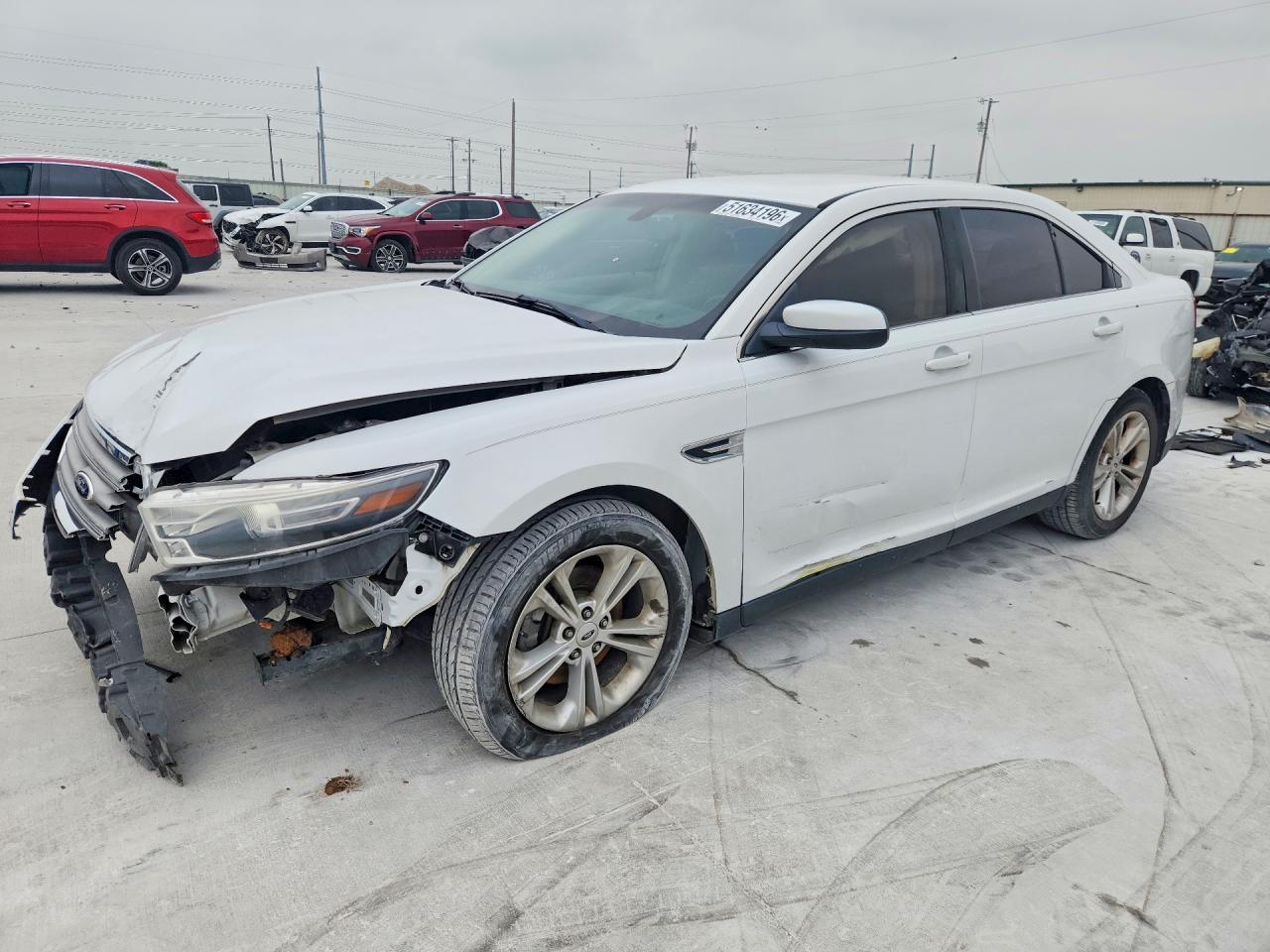 Salvage Ford Taurus Image