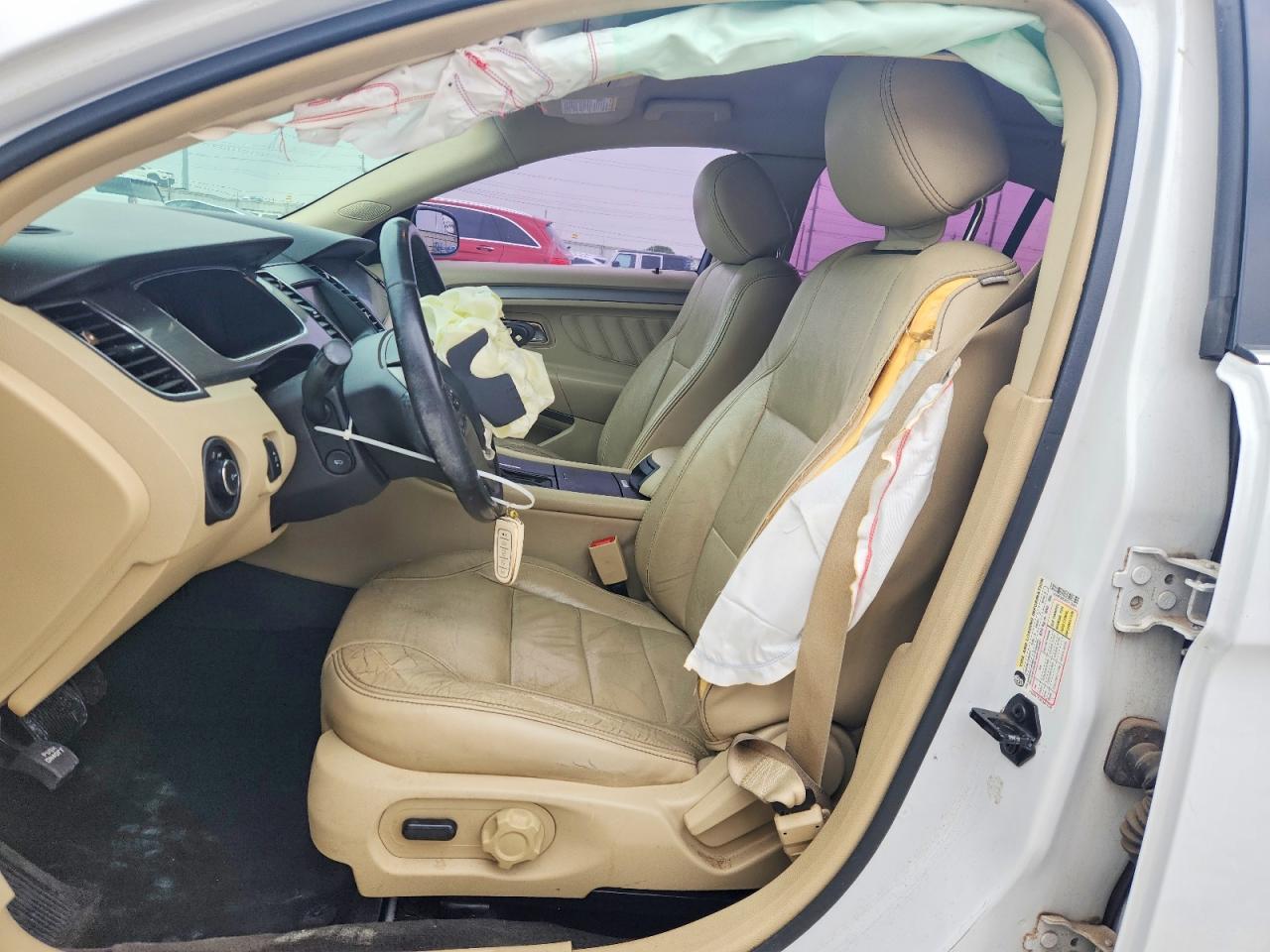 Ford Taurus Sel