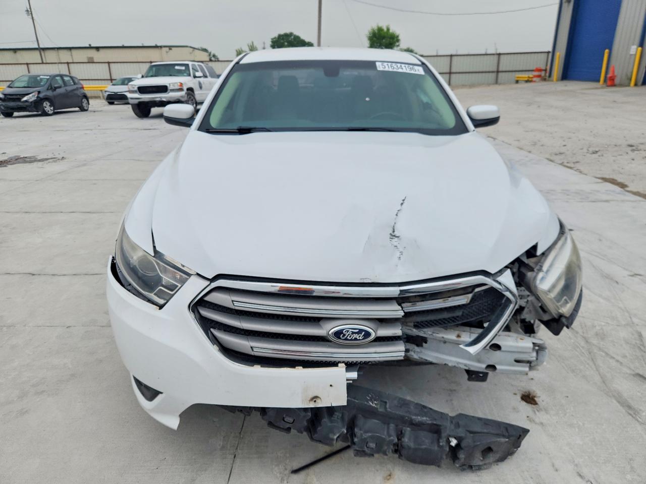 Ford Taurus Sel