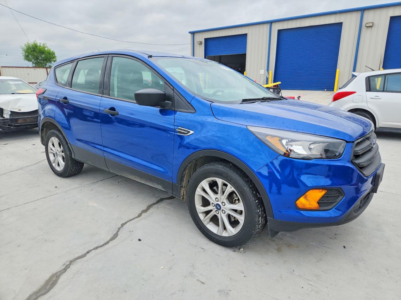 Ford Escape S
