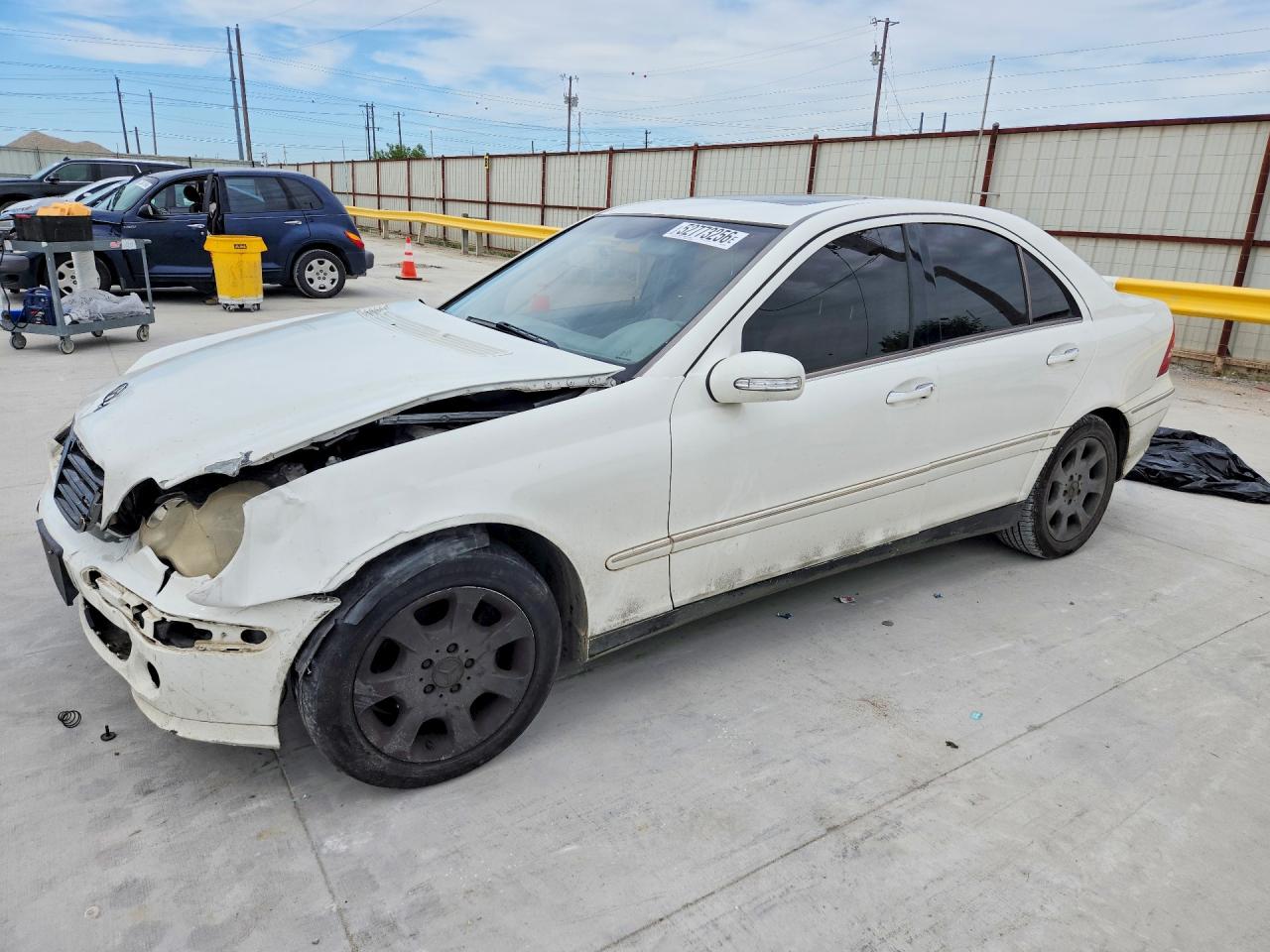 Salvage Mercedes-Benz C-Class Image