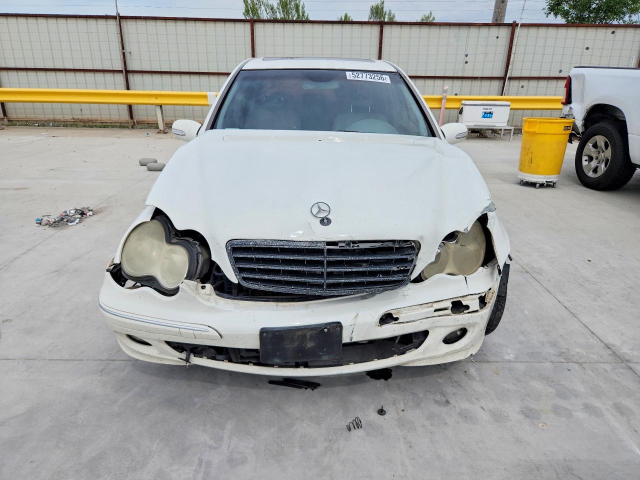 Mercedes-Benz C-Class 240