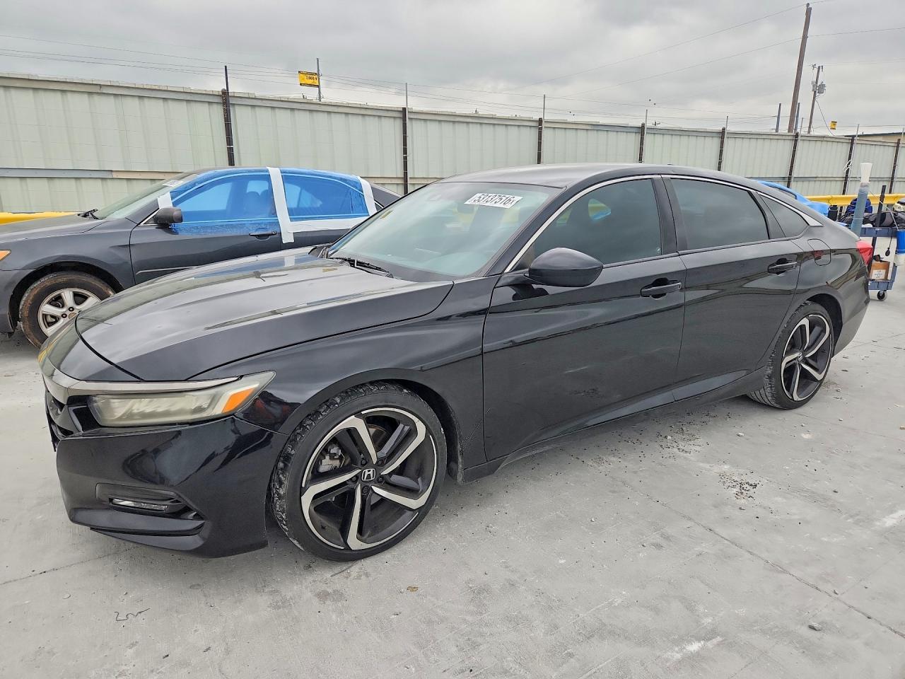 Salvage Honda Accord Image