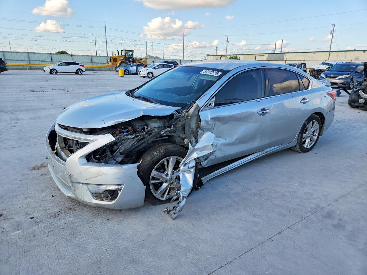Salvage Nissan Altima Image