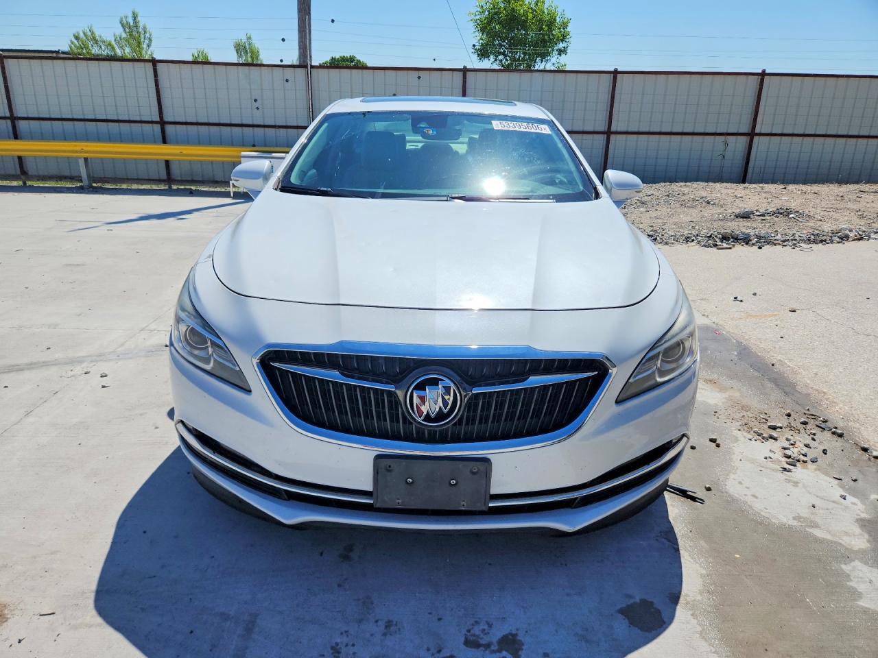Buick LaCrosse Premium