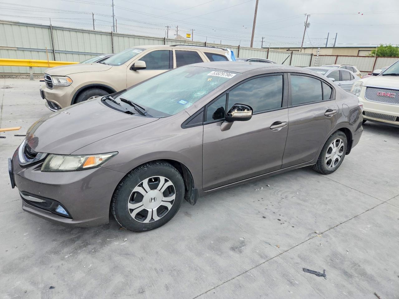 Salvage Honda Civic Image