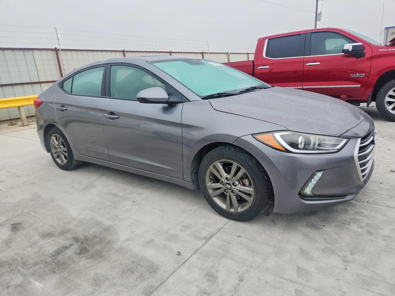 Hyundai ELANTRA Value Edition