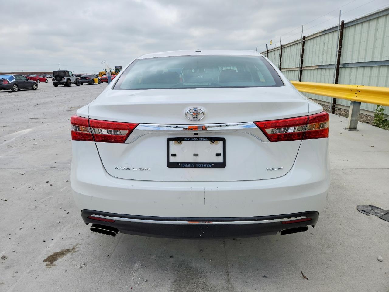 Toyota Avalon Xle
