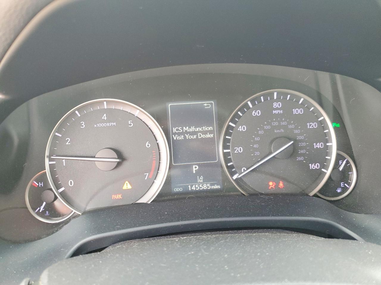 Lexus RX Base