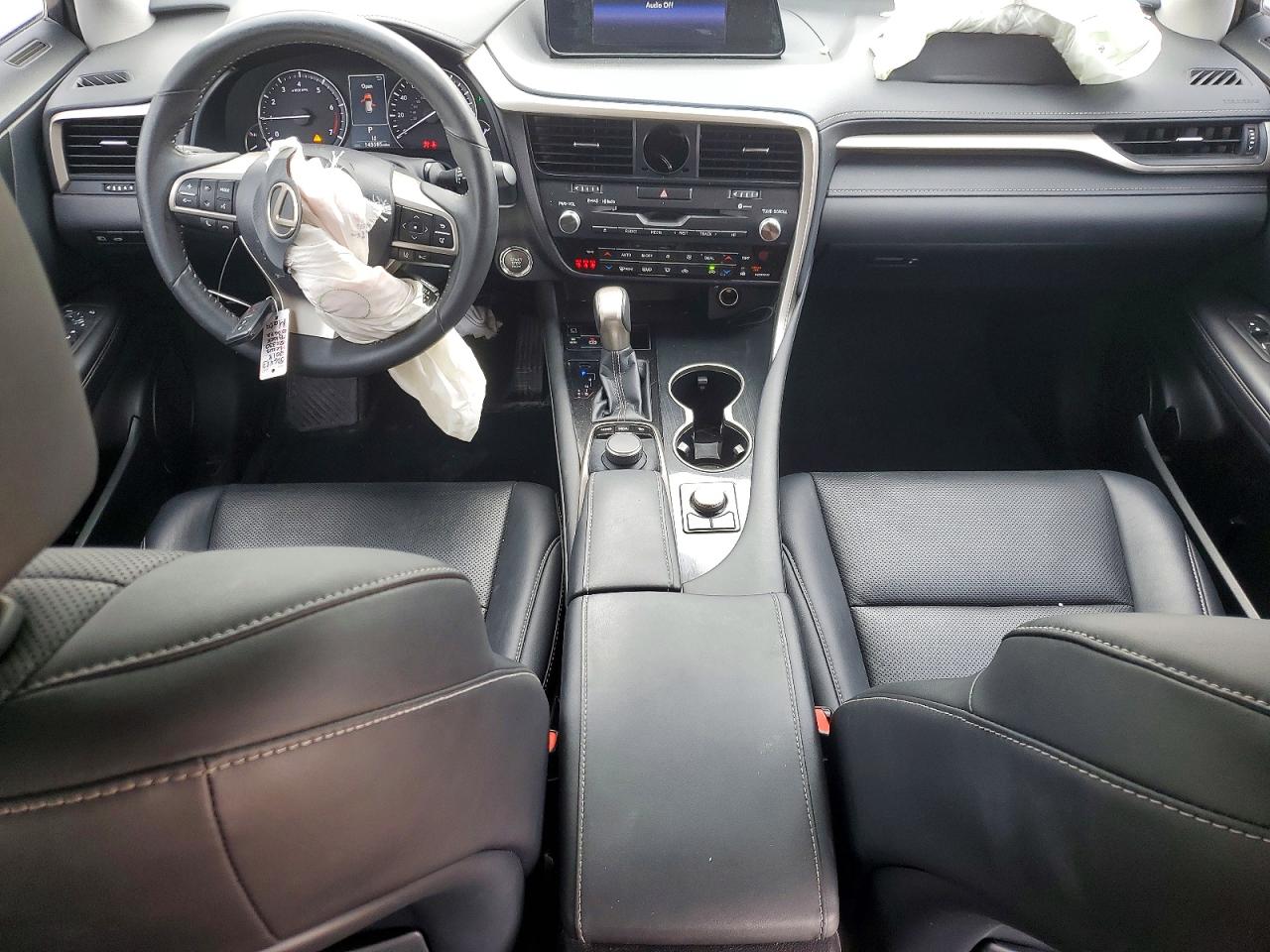 Lexus RX Base