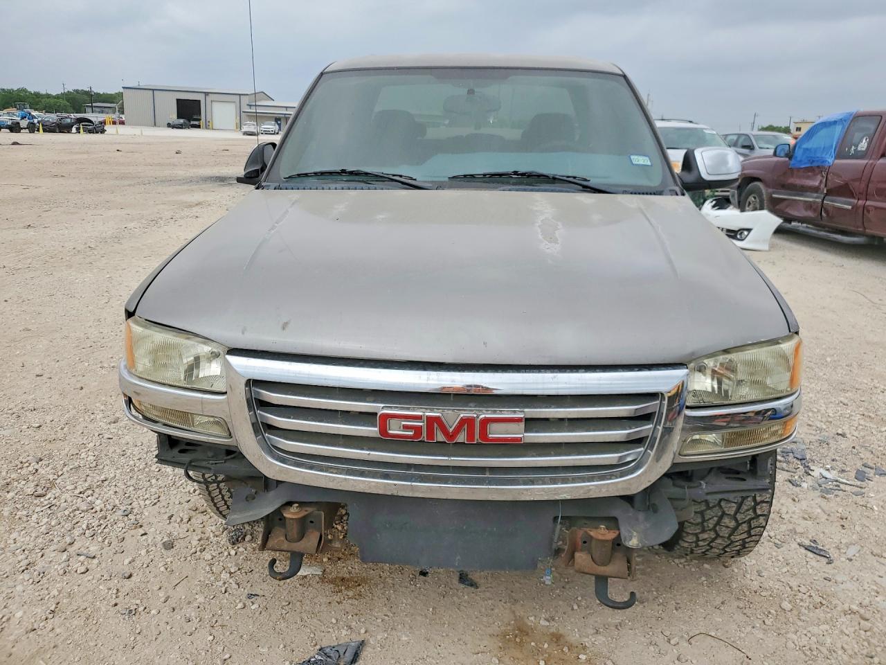 GMC Sierra