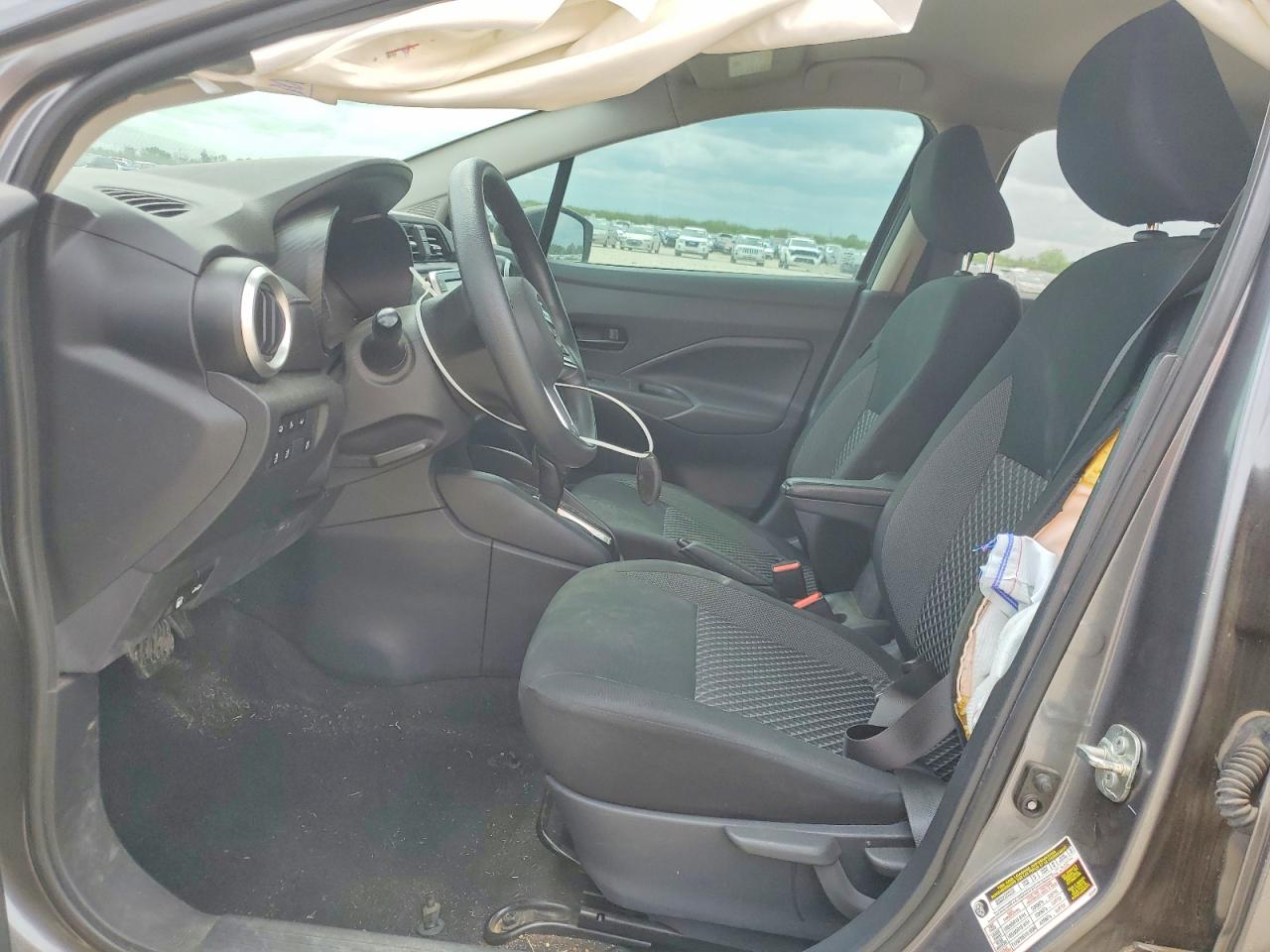 Nissan Versa